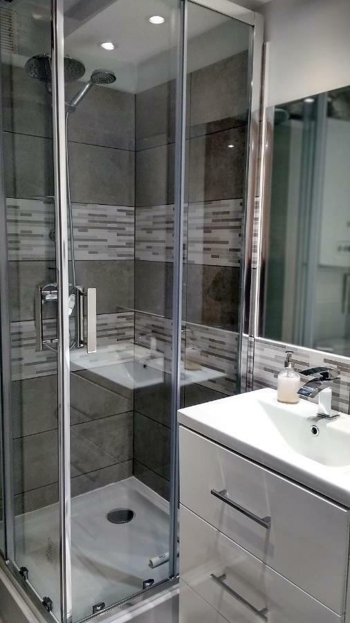 Appartement Pod Jarzebina à Stary Toruń Extérieur photo
